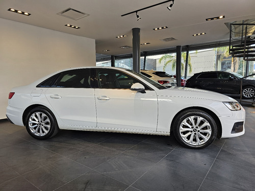 Audi A4 2.0 T Dynamic 190hp Dsg