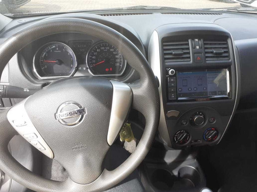 Nissan Versa 1.6 16v S Flexstart (flex)