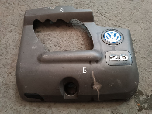 Tampa Do Motor Volkswagen Golf 2.0 8v 2002 Cód 06a103925aj (Usado)