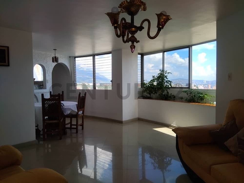 Cd.alquiler De Penthouse. Avenida Andres Bello.