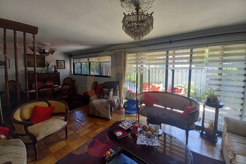 Se Vende Casa, Ñuñoa, Sector Los Aliagas