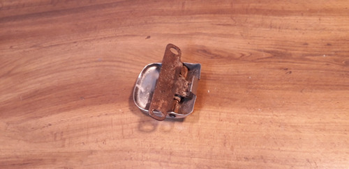 Imagen 3 de 3 de Manija Traba Vidrio Ventanilla Citroen 2cv / 3cv