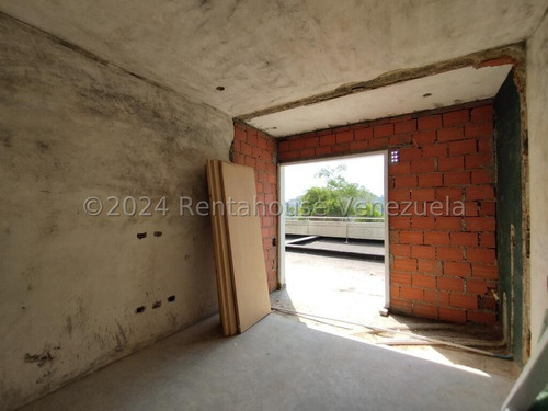 Apartamento En Venta La Lagunita Country Club 19/12 Mg