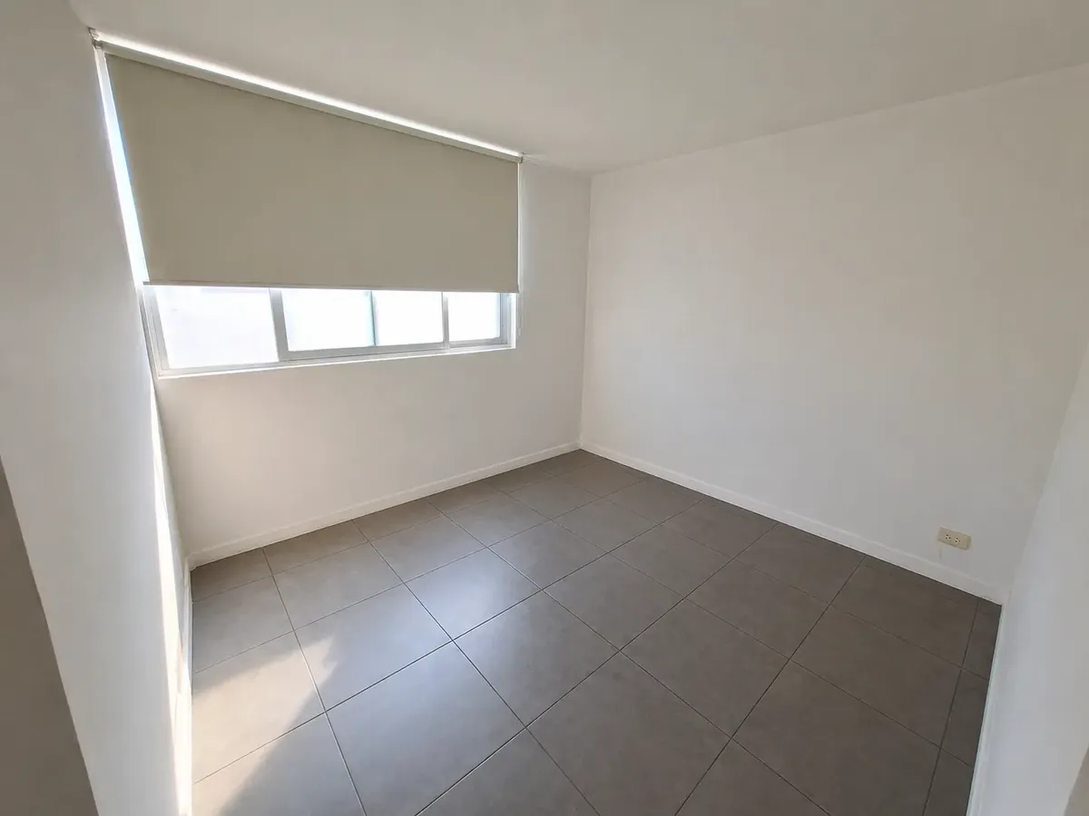 Imagen 4 de 7 de Dpto. Estudio Piso 14. Ideal Para Inversión. Vista Despejada
