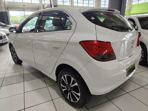 Chevrolet Onix 1.0 Lollapalooza 5p