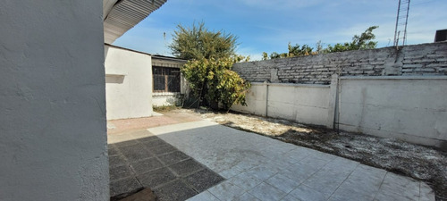Casa En Venta Padre Hurtado Villa El Esfuerzo, El Bosque.