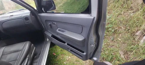 Nissan Frontier 2.5 Std D22 4x2