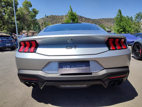 Ford Mustang GT PREMIUM 5.0 V8