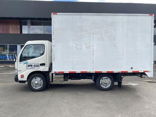 Imagen 4 de 20 de Hino Xzu640l-hkmln3 2021