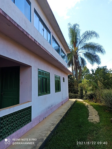 Imagem 2 de 8 de Chácara De 6 Mil M² Com Uma Casa De 2 Andares.