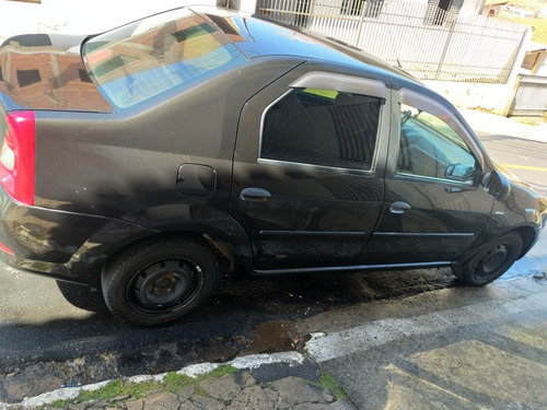Imagem 3 de 9 de Renault Logan 2012 1.0 16v Authentique Hi-flex 4p