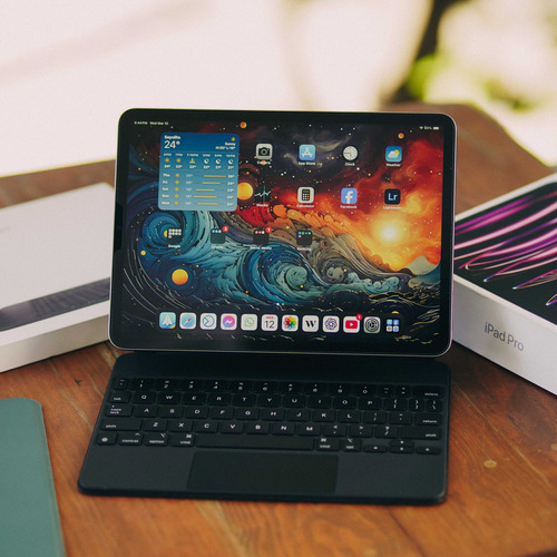 Apple iPad Pro 11 M2 Wi-fi 256gb + Apple Magic Keyboard (Usado)
