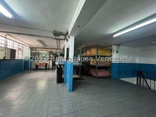 Hermoso Local Comercial En La Parroquia La Candelaria, En Alquiler. Ch.