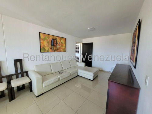Estefani Salon Vende Hermoso Apartamento En Ciudad Roca-lara-25-14104