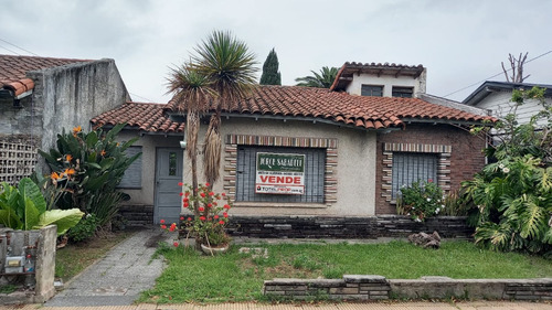 Chalet Ph 4 Amb. A Reciclar Al Frente