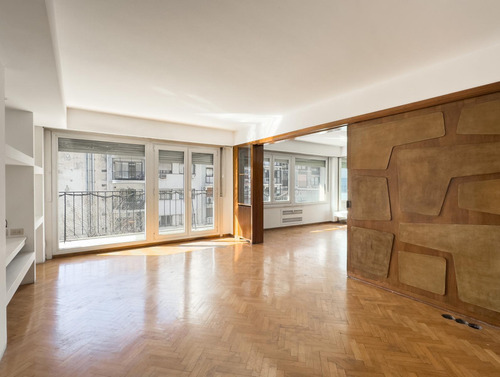 Amplisimo Departamento Refaccionado En Venta Con Cochera - Recoleta