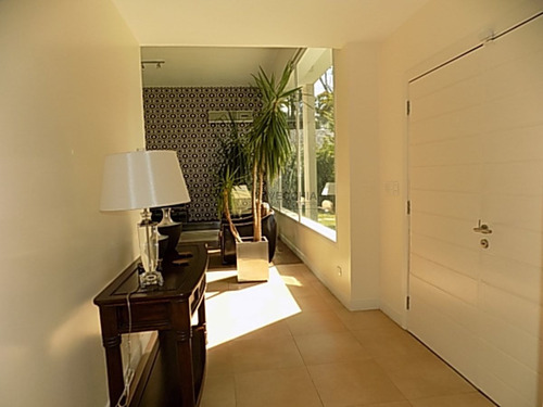 Imagen 20 de 24 de Venta De Casa De 4 Dormitorios En Boulevard Park
