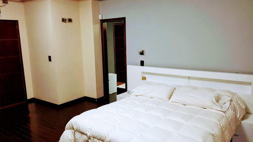 Imagen 27 de 30 de Casa En Venta En La Horqueta, San Isidro, Con Pileta