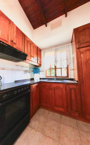 Venta- Casa En Una Planta En El Sosiego, Canning