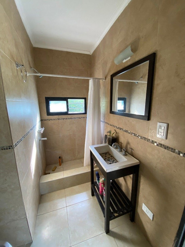 Imagen 27 de 29 de Casa Con Pileta En Roldan - Barrio Tranquilo