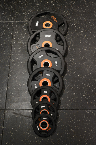 Disco Olimpico 5 Kg Recubierto Engomado Calibrado 50 Mm Gym Negro Con Naranja