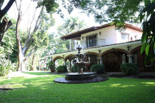 Hermosa Casa Estilo Cuernavaca