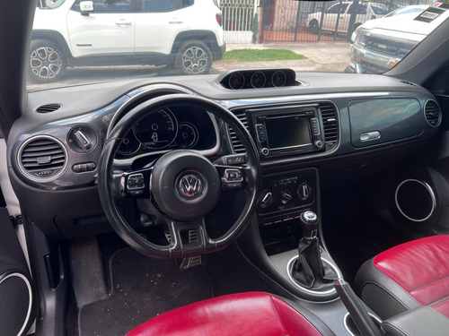 Volkswagen Beetle 2.0 Turbo R Mt