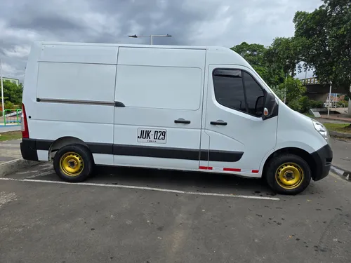 Renault Master 2.3l