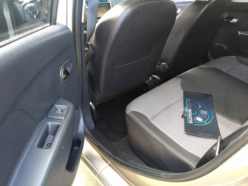 Renault Logan Privilege