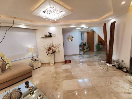 Casa En Venta En Chiluca