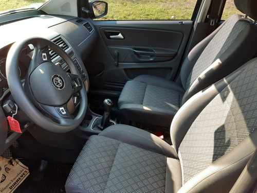 Volkswagen Suran 1.6 Comfortline 101cv 2016