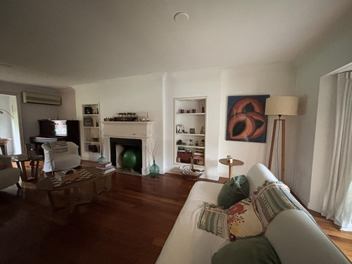 Muy Buena Casa De 4 Dormitorios En Venta El Barrio Cerrado Las Barrancas En Lomas De San Isidro