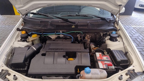 Fiat Palio Weekend Hlx 1.8 8v 4p