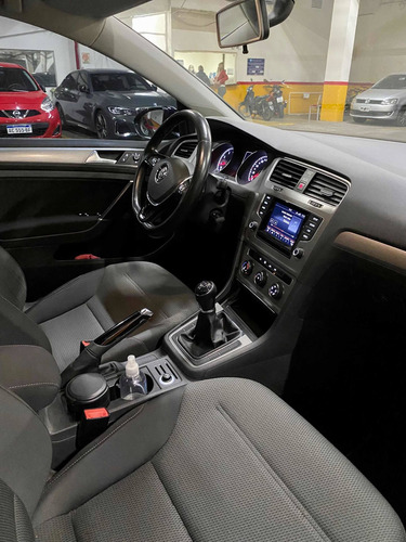Volkswagen Golf 1.6 Trendline 2015