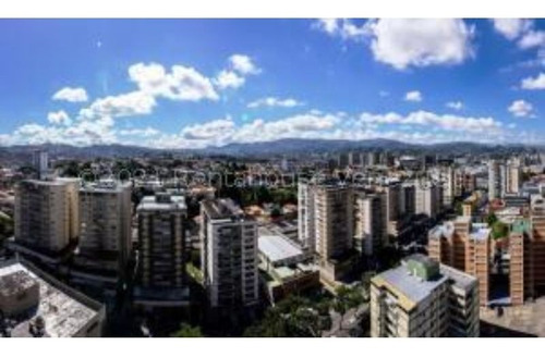 Imagen 7 de 16 de #22-12074 Bello Y Amplio Penthouse En El Marques