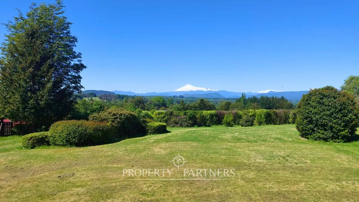 Imagen 2 de 16 de Casa Con Preciosa Vista Al Volcán Villarrica