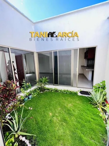 Vendo Casa De Una Planta En Privado Con Alberca En Fortín