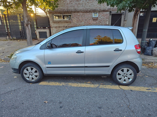 Volkswagen Fox 1.6 Route 5 p