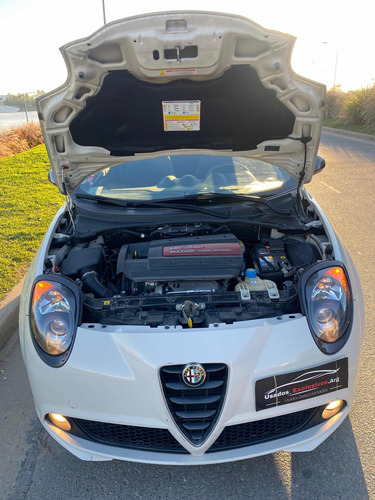 Imagen 21 de 23 de Alfa Romeo Mito 2015 1.4 Tbi Quadrifoglio Verde