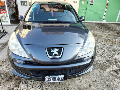 Peugeot 207 1.4 Active 75cv