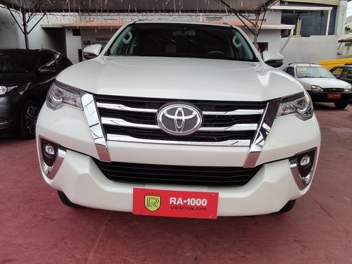 Imagem 3 de 11 de Sw4 2.8 Srx 4x4 7 Lugares 16v Turbo Intercooler Diesel 4p...