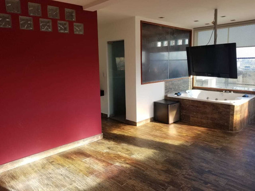 Imagen 2 de 14 de Lujoso Depto Tipo Duplex (3amb) C/ Cochera.avellaneda Centro