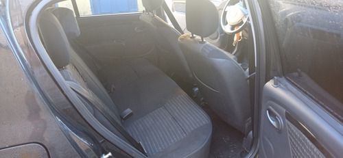 Renault Sandero 2012 1.6 16v Privilège Hi-flex Aut. 5p