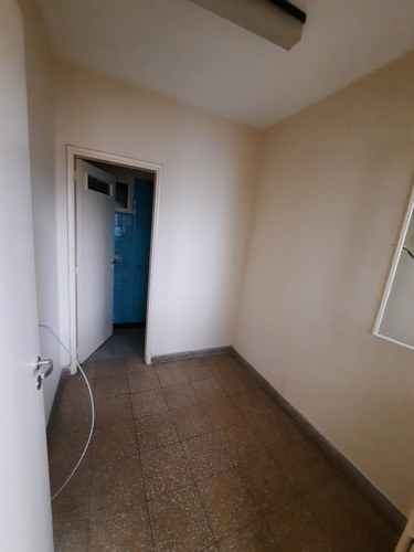 Imagen 12 de 14 de Amplo Y Hermoso Semipiso En Colon Esquina Cañada!