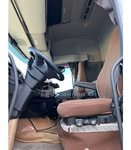 Imagem 11 de 13 de Caminhão Volvo Fh 540 6x4 2020/20