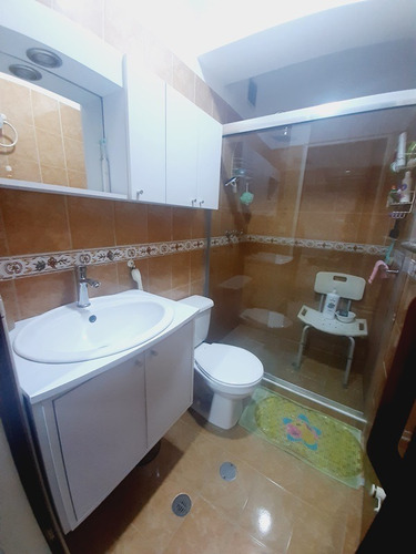 Imagen 13 de 14 de Leal Perez Vende Apartamento Res. Olimpo Las Chimeneas - Valencia