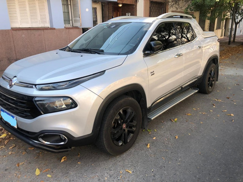 Fiat Toro 2.0 Volcano 4x4 At