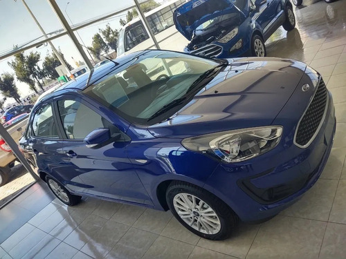 Imagen 1 de 4 de Ford Figo Energy Manual 2021