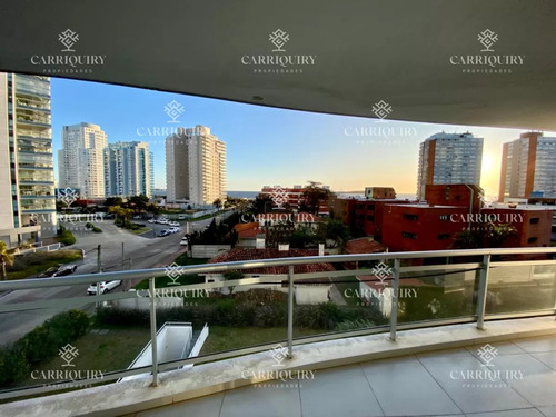 Apartamento En Venta Playa Mansa 3 Dormitorios Sunrise Tower