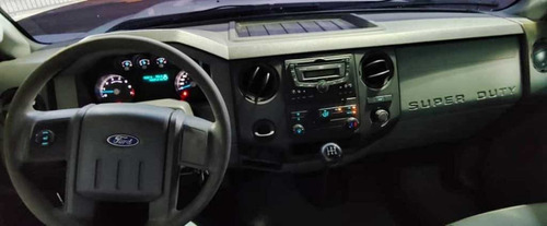 Imagen 4 de 5 de Ford F-350 Super Duty 4x4 - Sincronica